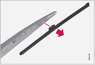 1. Fold the wiper arm outward.