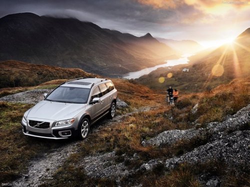 Volvo XC70