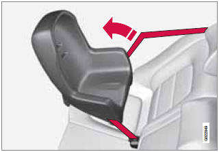 Pull out the shoulder section of the seat belt