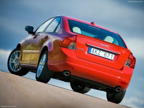 Volvo S40